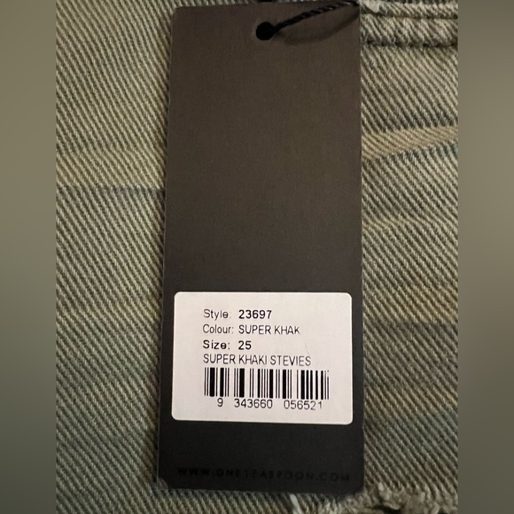 One Teaspoon FADED KHAKI STEVIES LONG LENGTH BOYFRIEND SHORT - Picture 3 of 5